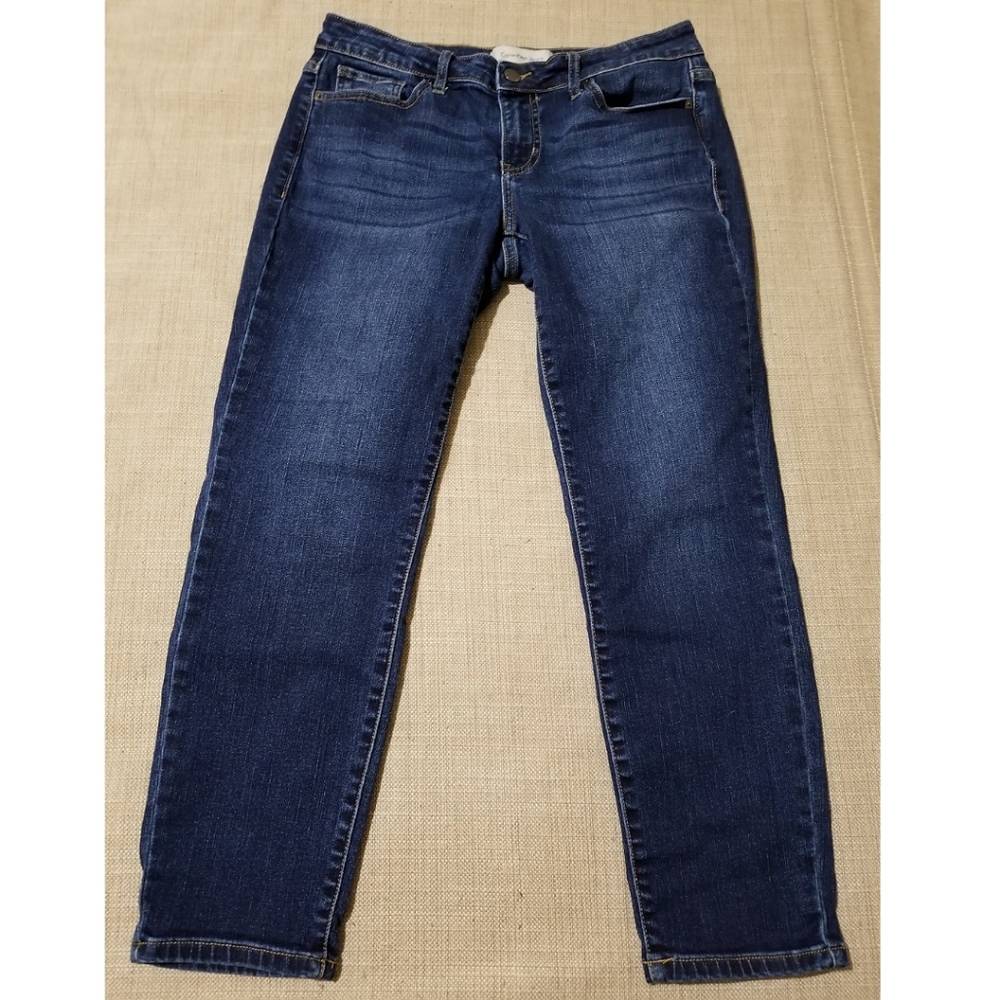 ..EUC cAlvin Klein Ankle Skinny Jean's in size 8P